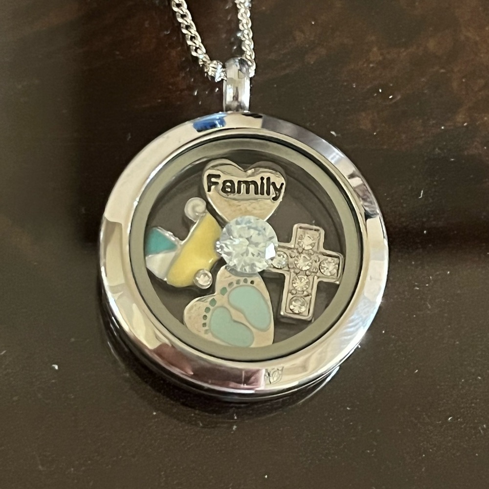 Origami Owl Locket Silver Necklace With Charms